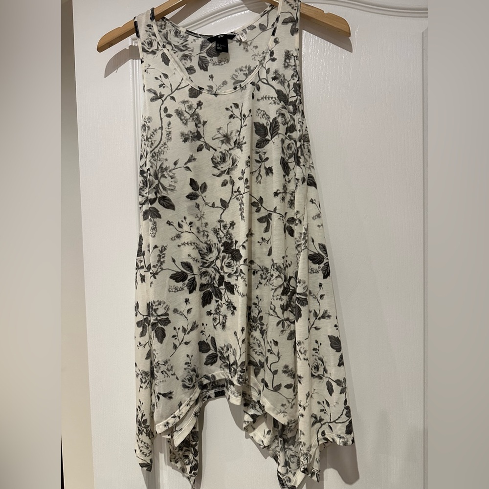 H&M - tank top